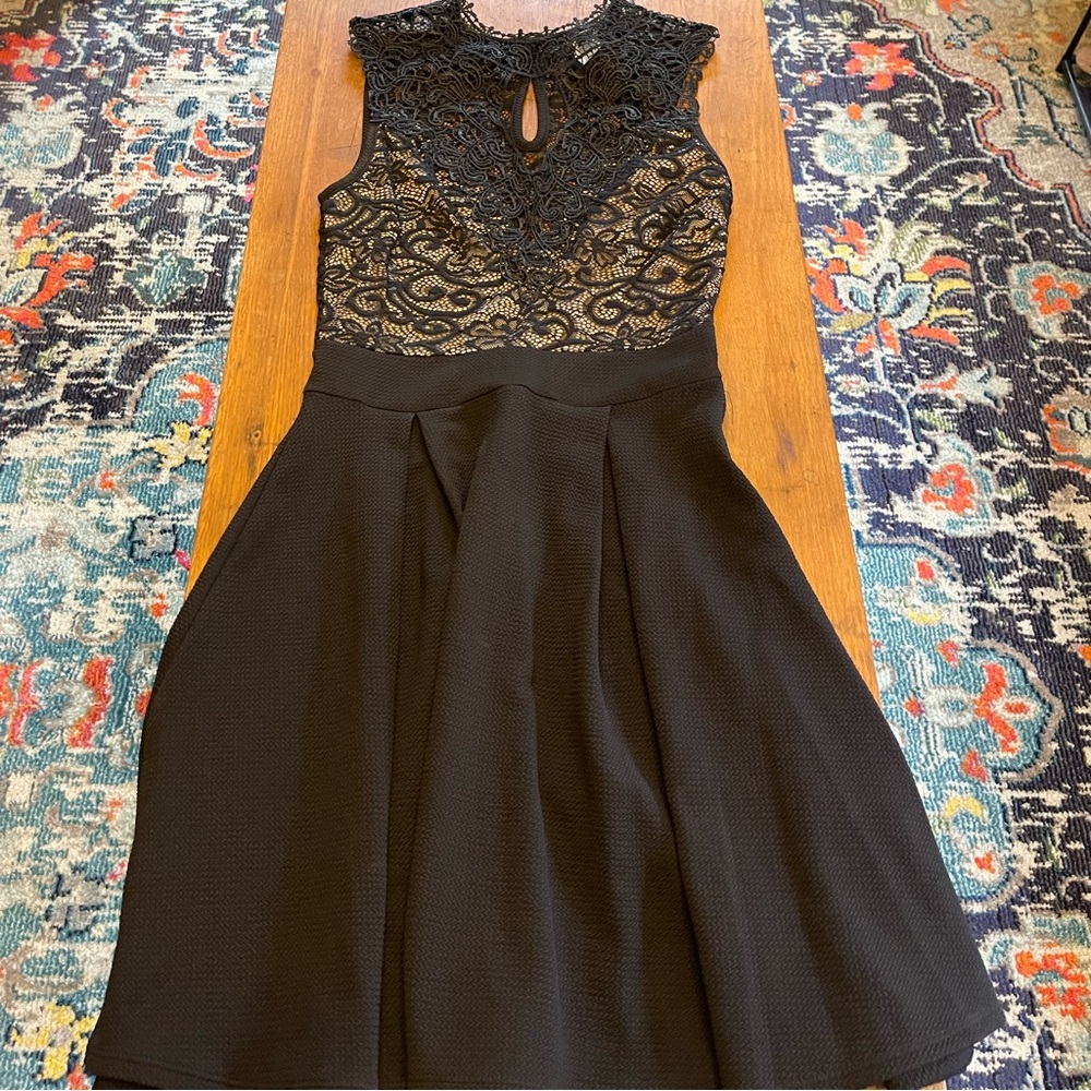 Black lace dress